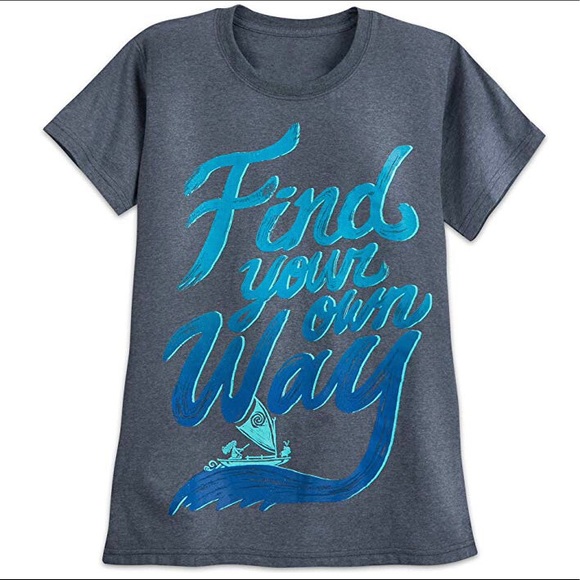 Disney Tops - Moana T-shirt